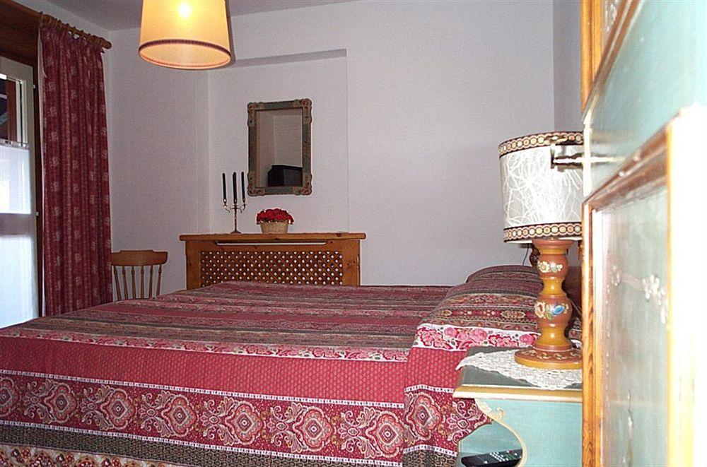 Hotel Villa Wilma Folgaria Esterno foto