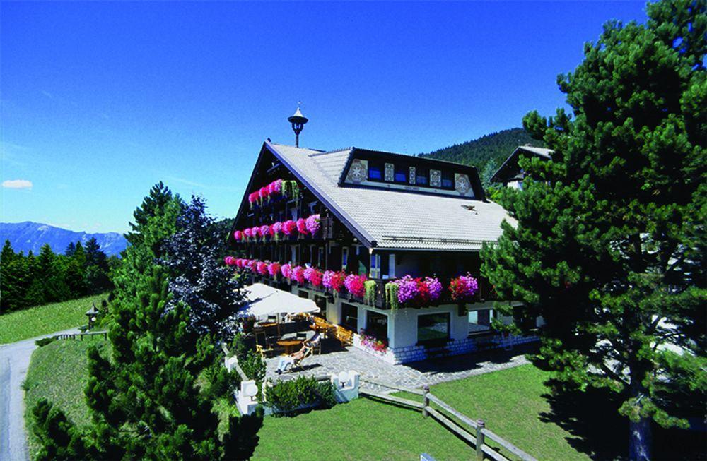 Hotel Villa Wilma Folgaria Esterno foto