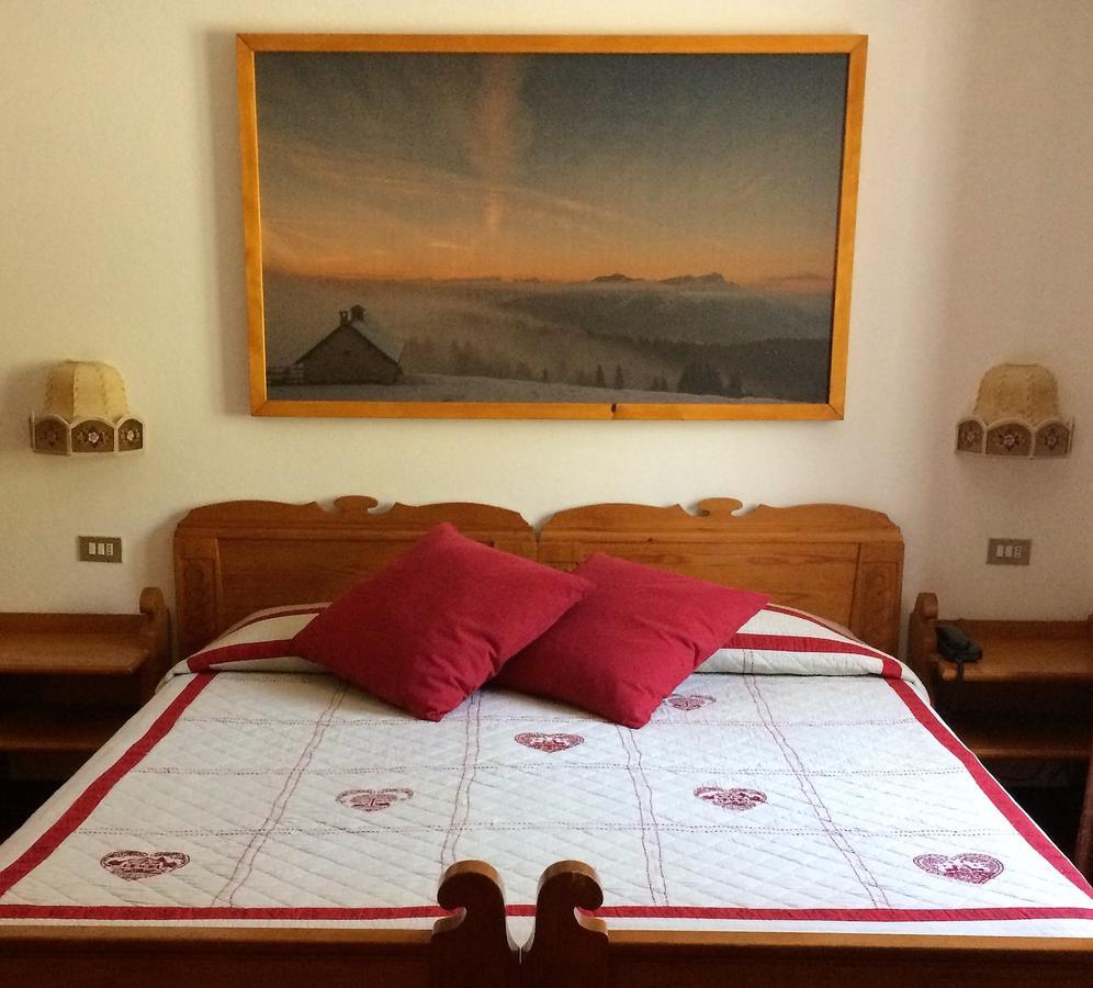 Hotel Villa Wilma Folgaria Esterno foto